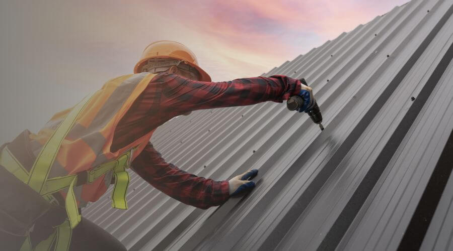 Expert Emergency Roof Repairs services in Kiamesha Lake, NY